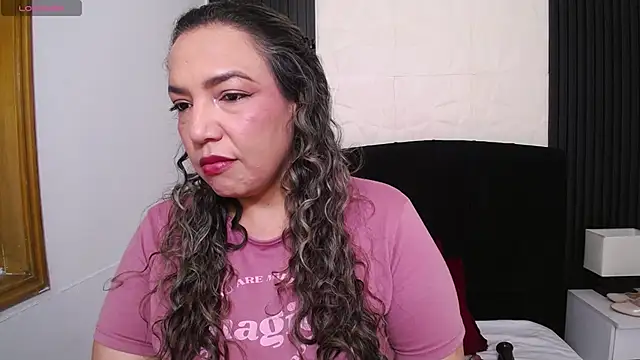 marie hss online show from November 20, 4:29 pm