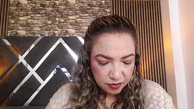 marie hss online show from March 6, 8:27 pm