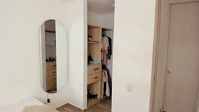 Snapshot of rose_scottt chatting on November 13, 5:34 pm rose scottt online show from November 13, 5:34 pm