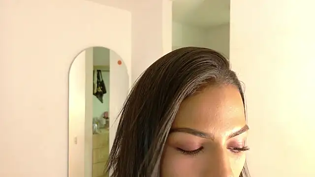 rose scottt online show from July 19, 12:36 am