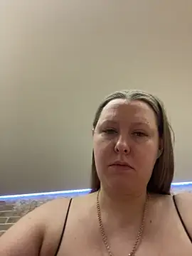 ISSexy online show from February 13, 2:18 am