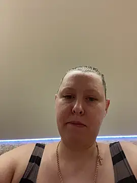 ISSexy online show from March 17, 2:27 am