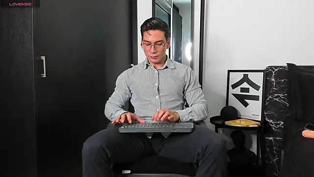 jhoansex 1 online show from February 21, 11:50 pm