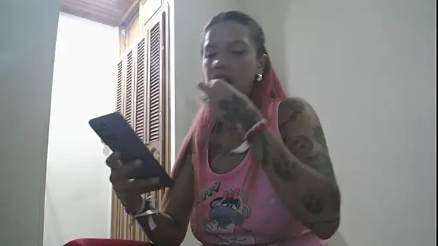Snapshot of PhiliaShekinah1 chatting on June 26, 3:00 am PhiliaShekinah1 online show from June 26, 3:00 am