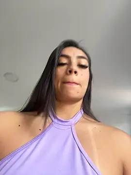 LauraCadwell online show from December 17, 12:44 pm