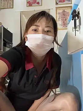 andii-1 online show from March 28, 2:00 am