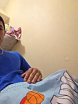 Yoko0381 online show from June 18, 6:35 am