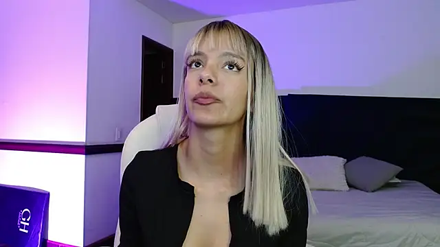 peyton golden1 online show from February 11, 3:33 am