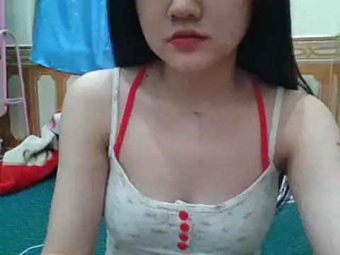 Yin-girl online show from December 30, 11:59 am