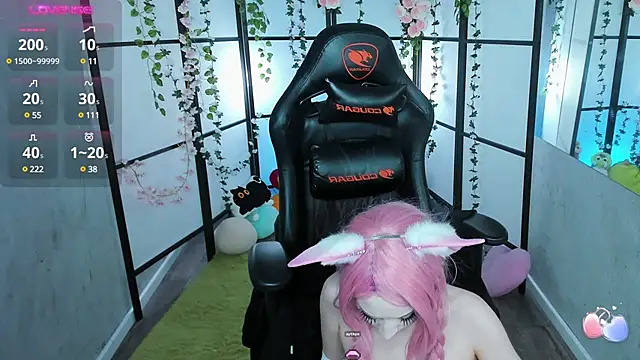 LilithLin online show from December 4, 3:48 am