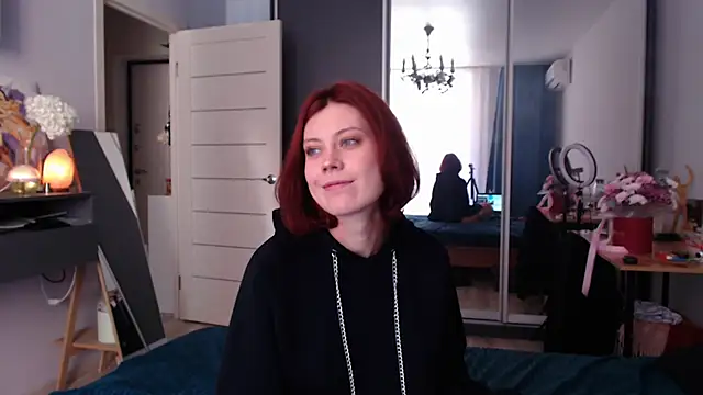 Snapshot of Your_Corvus chatting on October 1, 9:04 am Your Corvus online show from October 1, 9:04 am