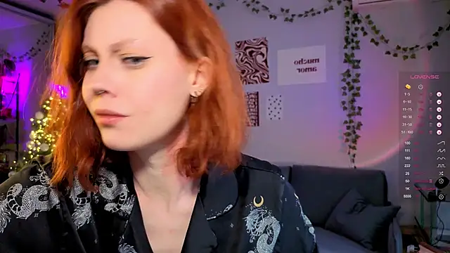 Snapshot of Your_Corvus chatting on December 15, 10:30 am Your Corvus online show from December 15, 10:30 am