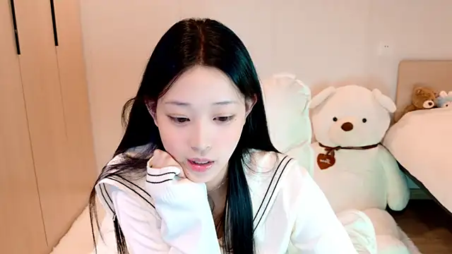 Snapshot of Xueb_J chatting on January 18, 12:47 pm Xueb J online show from January 18, 12:47 pm