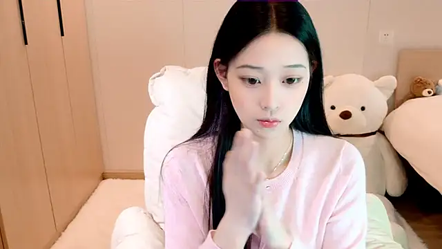 Snapshot of Xueb_J chatting on January 21, 5:49 am Xueb J online show from January 21, 5:49 am