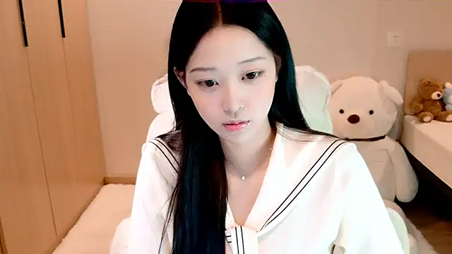 Snapshot of Xueb_J chatting on January 22, 8:49 pm Xueb J online show from January 22, 8:49 pm