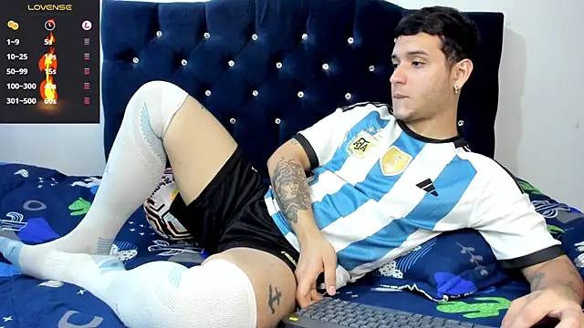 Noha white online show from February 7, 6:13 pm