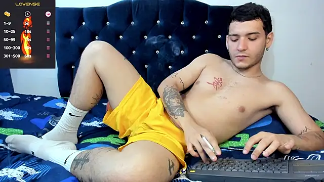 Noha white online show from March 3, 9:26 pm