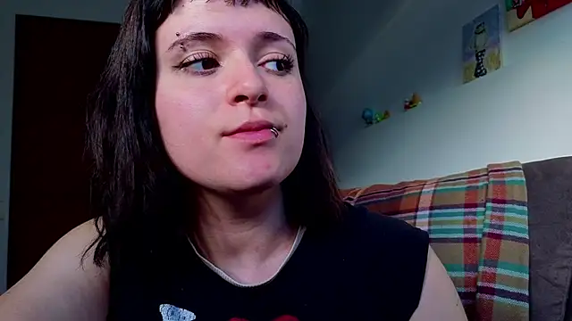 Snapshot of NEXT_DOOR_GIRL_ chatting on April 9, 10:37 pm NEXT DOOR GIRL online show from April 9, 10:37 pm