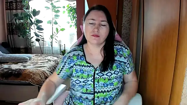 Snapshot of Tatyana51 chatting on March 13, 6:09 am Tatyana51 online show from March 13, 6:09 am