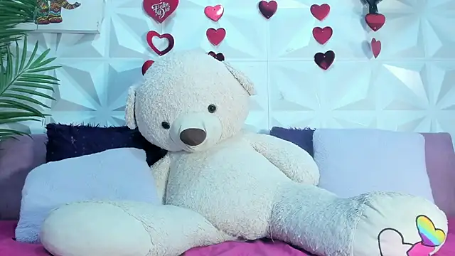 Briyit Doll online show from March 24, 2:38 am