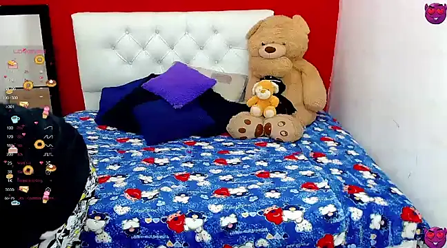  snopyy  online show from January 6, 8:18 pm