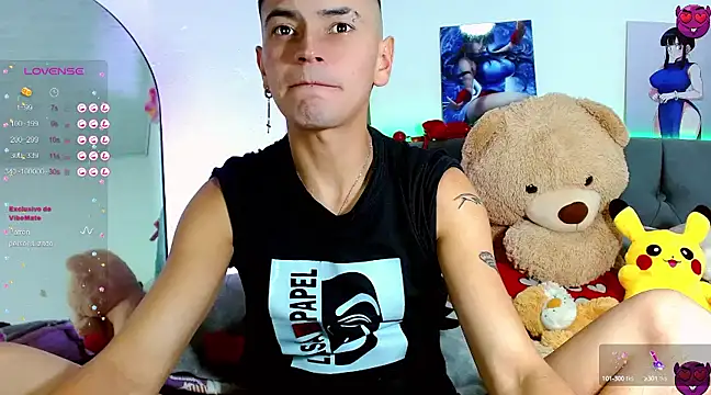  snopyy  online show from March 12, 10:39 pm