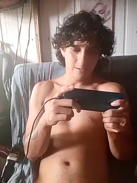 pedrodavid  online show from June 10, 8:19 pm