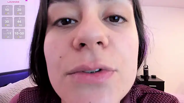 guccipussy1 online show from February 22, 1:22 am