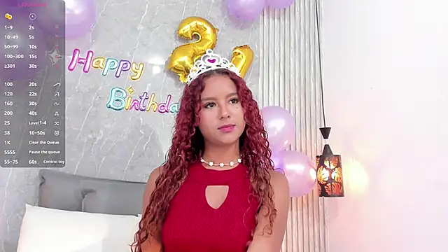 Sophiee Velvet online show from February 17, 1:32 pm