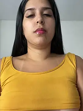 NiaSoler online show from December 1, 5:02 pm