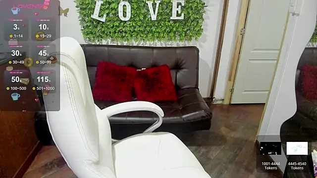 Enma  clark online show from March 11, 7:47 pm