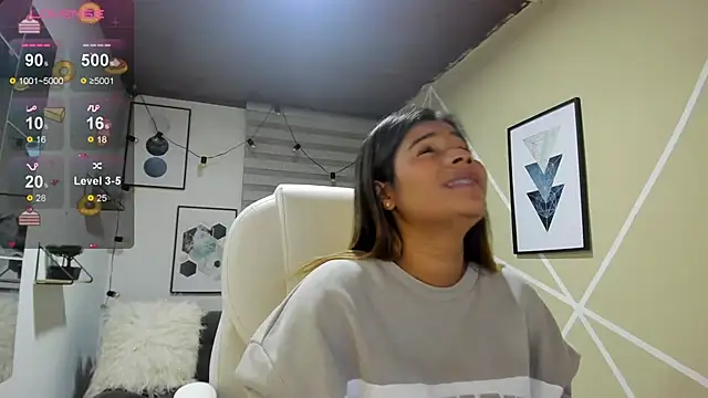 Snapshot of Enma__clark chatting on November 10, 2:43 am Enma clark online show from November 10, 2:43 am