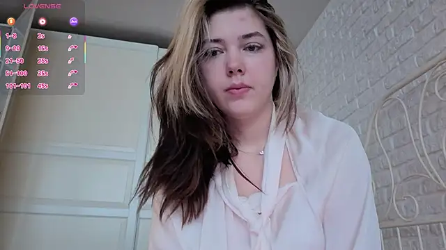 Snapshot of Vanessa_Walters chatting on March 9, 3:32 am Vanessa Walters online show from March 9, 3:32 am