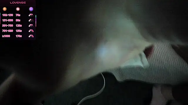 Snapshot of Vanessa_Walters chatting on April 12, 2:49 am Vanessa Walters online show from April 12, 2:49 am