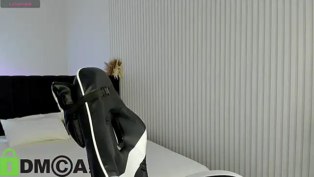 Snapshot of Vanessa_Walters chatting on June 11, 3:04 am Vanessa Walters online show from June 11, 3:04 am