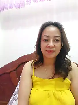 Snapshot of Baby-bigboobs2024 chatting on January 16, 6:37 pm Baby-bigboobs2024 online show from January 16, 6:37 pm