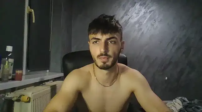 Snapshot of XXXdonXXX chatting on December 5, 7:38 pm XXXdonXXX online show from December 5, 7:38 pm