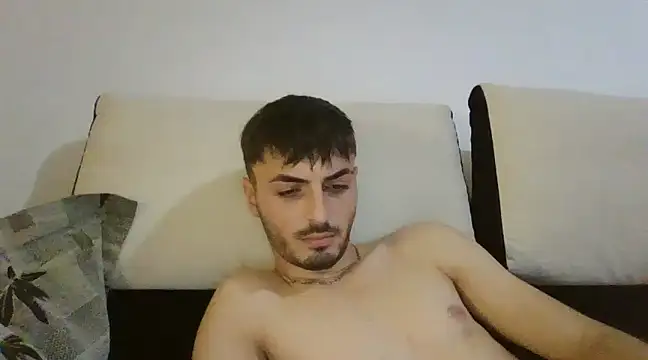 Snapshot of XXXdonXXX chatting on December 7, 7:43 pm XXXdonXXX online show from December 7, 7:43 pm