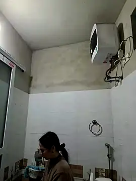 Tinease online show from February 20, 10:59 pm
