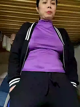 Tinease online show from February 24, 2:26 pm