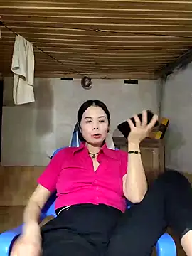 Tinease online show from March 4, 9:07 am