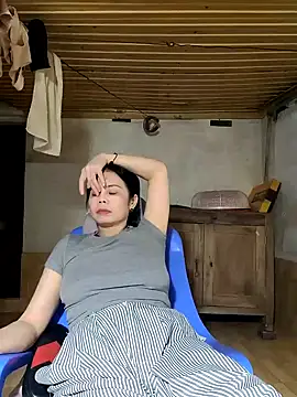 Tinease online show from March 5, 2:23 pm