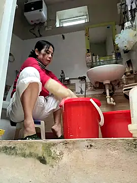 Tinease online show from March 7, 2:04 am