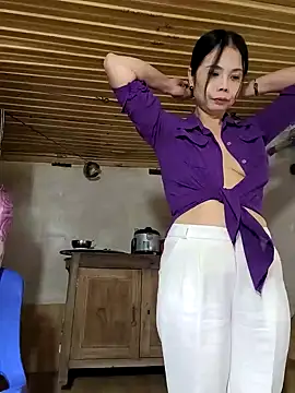 Tinease online show from March 18, 11:19 am