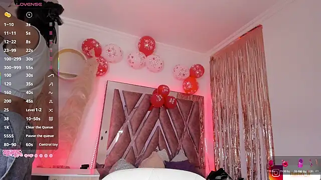Snapshot of Punkys_ chatting on February 21, 7:26 pm Punkys online show from February 21, 7:26 pm