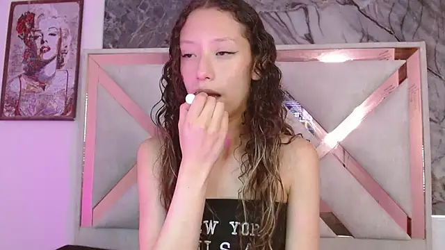 abbycutecs online show from September 25, 2:10 pm