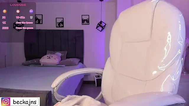 Beck jones online show from October 30, 1:45 pm