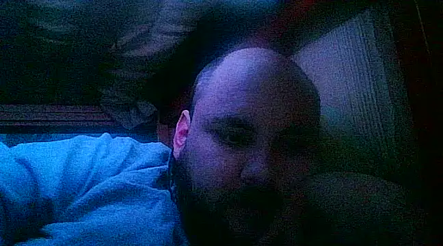 Snapshot of ZARRENAAR3 chatting on February 16, 9:48 pm ZARRENAAR3 online show from February 16, 9:48 pm