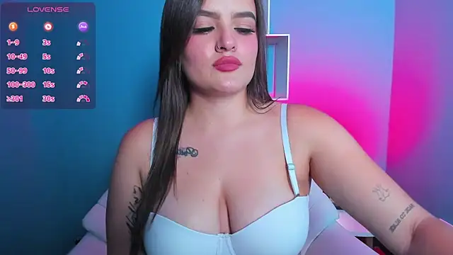 ellarosee  online show from February 8, 3:21 pm