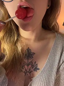 SweetJennaa online show from February 12, 12:16 am